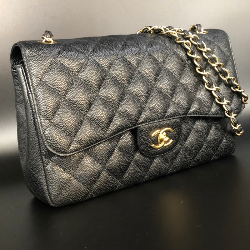 CHANEL デカマトラッセ