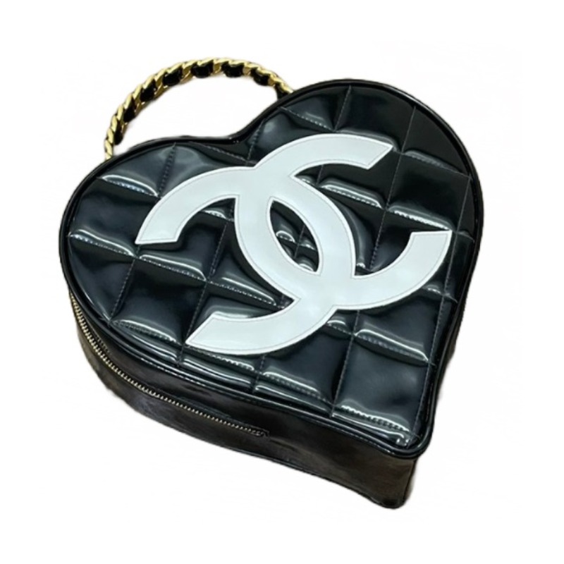 ★ CHANEL ★ ハートバニティバッグ ★