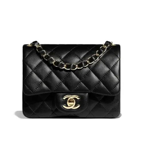 CHANELマトラッセ 入手困難☆》CHANEL ミニラムマトラッセ ブラック 黒 (CHANEL